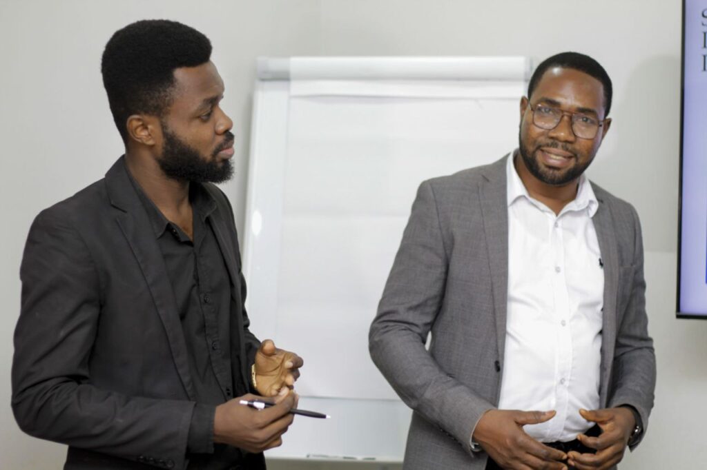 Pinnacle Gate consultants leading a client workshop
